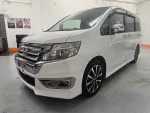 HONDA STEPWAGON SPADA Z COOL SPIRIT 2.0 PETROL AUTOMATIC 2013 8 SEATER MPV - Picture 2