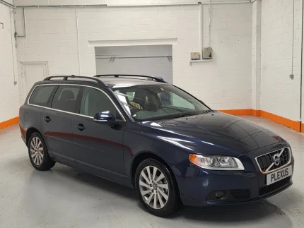 VOLVO V70 2.0 T5 SE POWERSHIFT 2012/12 ONLY 30,000 MILES FRESH IMPORT ULEZ - Picture 1